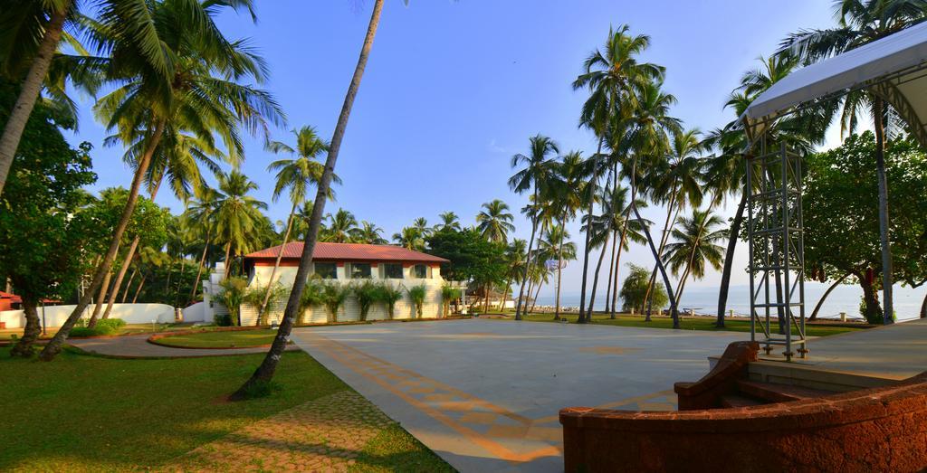 Hotel Bay 15 Panaji Esterno foto