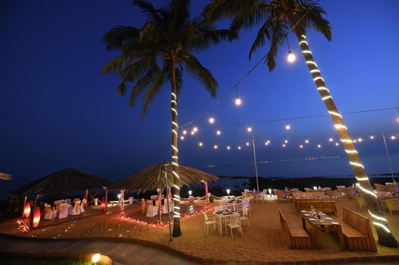 Hotel Bay 15 Panaji Esterno foto
